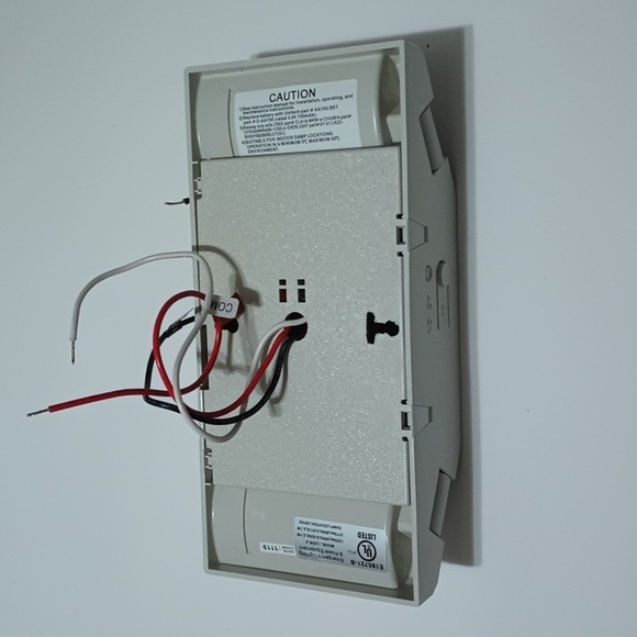 Emergency Lighting LEDR-2 Adjustable Angled Lights 120V/277V LED Thermoplastic - Picture 4 of 7